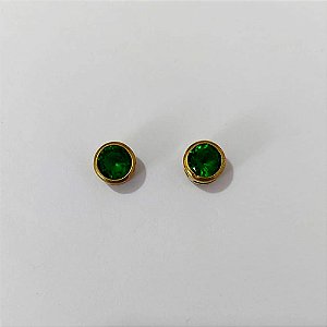 BRINCO NO BRUTO PRONTO PARA O BANHO - BRINCO DE PINO COM ZIRCÔNIA VERDE 7MM (BX00513C1) - COMPOSIÇÃO: LATÃO - PESO TOTAL 1,2GR - BRU24951