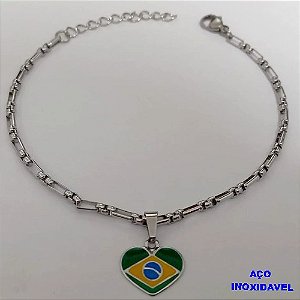 PULSEIRA EM AÇO INOXIDAVEL COM PINGENTE BANDEIRA DO " BRASIL " RESINADA EM FORMA DE CORAÇÃO DE 13MM( TAMANHO 23CM) AÇO3026