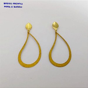 BRINCO NO BRUTO PRONTO PARA O BANHO (CX169)BRINCO DE ARGOLA COM PINGENTE DE GOTA DIAMANTADA DE 4CM )PESO DE 1.4GR - BRU25030