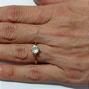 ANEL NO BRUTO PRONTO PARA O BANHO - ANEL SOLITÁRIO COM PEDRA EM ZIRCÔNIA - PESO MÉDIO: 1,0GR - COMPOSIÇÃO: LATÃO / ZIRCÔNIA - ANEL000561