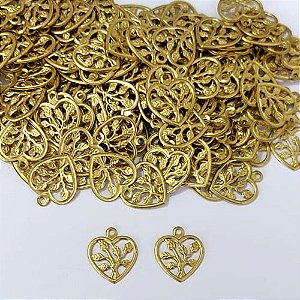 ACESSÓRIO NO BRUTO PRONTO PARA O BANHO - (V4072) ACESSÓRIO CORAÇÃO VAZADO ÁRVORE DA VIDA 13MM - PESO TOTAL 0,3GR - COMPOSIÇÃO: 100% LATÃO - BRU0003845