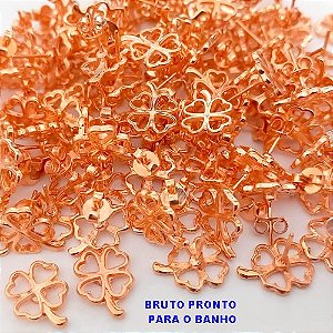 BRINCO NO BRUTO PRONTO PARA O BANHO(CRIS)(CX171)-BRINCO TREVO SIMPLES PEQUENO E DELICADO / TAMANHO 10MM (PESO 1GR ) BRU25161