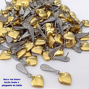 BRINCO NO BRUTO PRONTO PARA O BANHO(CX172)BRINCO COM BASE EM BAIXA FUSÃO E PINGENTE DE LATÃO CORAÇÃO DE 12MM (PESO 1.9GR - BRU25199