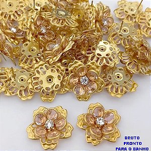 BRINCO NO BRUTO PRONTO PARA O BANHO(117)-BRINCO TODO TRABALHADO EM LATÃO/VIDRO E ZIRCONIA - TAMANHO 27MM / PESO 5,9GR - BRU25250