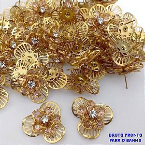 BRINCO NO BRUTO PRONTO PARA O BANHO(117)-BRINCO TODO TRABALHADO EM LATÃO/VIDRO E ZIRCONIA - TAMANHO 27MM / PESO 5,9GR - BRU25251