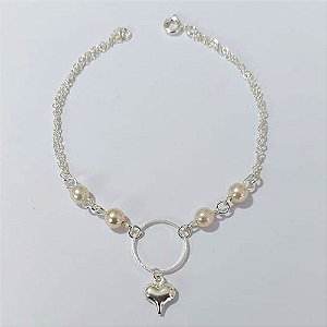 PULSEIRA FOLHEADA A PRATA COM 50 MILÉSIMOS + VERNIZ DIAMOND - PULSEIRA DUPLA 19CM COM PÉROLAS E CORAÇÃO DUPLO - PRA926