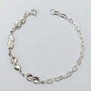 PULSEIRA FOLHEADA A PRATA COM 50 MILÉSIMOS + VERNIZ DIAMOND - PULSEIRA 18CM COM CORAÇÕES - PRA930