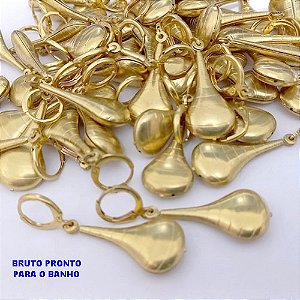 BRINCO NO BRUTO PRONTO PARA BANHO (CX177) (100% LATÃO) - BRINCO COM BASE ARGOLINHA DE PRESSÃO(TRANQUETA) E GOTA DE 27MM - PESO TOTAL 3.9GR - BRU25428