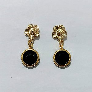 BRINCO FOLHEADO A OURO - BANHADO COM 5 MILÉSIMOS + VERNIZ DIAMOND - BRINCO DE PINO BASE FLOR E PINGENTE EM PEDRA EM ZIRCÔNIA NEGRA REDONDA 10MM - OURO1321