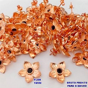 BRINCO NO BRUTO PRONTO PARA O BANHO(CX180) (CRIS) BRINCO TRADICIONAL BASE DE PINO - JA PRONTO PARA O BANHO UMA FLOR DE 16MM )(PEDRA DE ZIRCONIA DE 4MM) (PESO 2.2GR - BRU25602