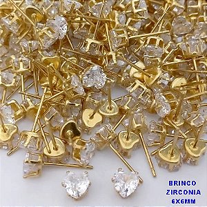 BRINCO NO BRUTO PRONTO PARA O BANHO(pote)- BRINCO TRADICIONAL DE PINO COM PEDRA DE ZIRCONIA DE 6X6MM -(coração) - PESO 1GR - BRU25646