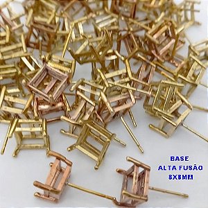 AESSORIO BASE PARA BRINCO NO BRUTO - (CX.182) BASE DE BRINCO QUADRADA TAMANHO 8X8MM (ALTA FUSÃO) (VENDIDA POR PAR) - PESO TOTAL DO PAR 1.5GR - BRU25647