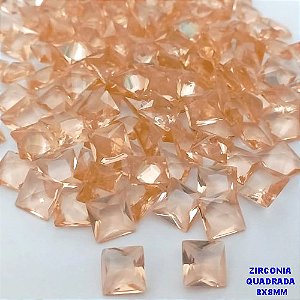 ACESSÓRIO NO BRUTO PRONTO PARA BANHO - ZIRCÔNIA 8X8MM - PESO: 0,06GR - (VALOR UNITÁRIO) - BRU25653
