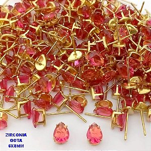 BRINCO NO BRUTO PRONTO PARA O BANHO(pote)- BRINCO TRADICIONAL DE PINO COM PEDRA DE ZIRCONIA DE 6X8MM -(GOTA) - PESO 0,07GR - BRU25672