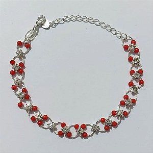 PULSEIRA FOLHEADA A PRATA COM 50 MILÉSIMOS + VERNIZ DIAMOND - PULSEIRA COM ELEMENTOS VAZADOS E MIÇANGAS VERMELHAS E ZIRCÔNIAS - TAMANHO: 16CM + EXTENSOR - PRA1016