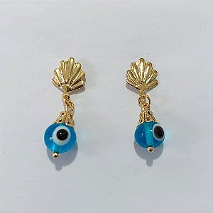 BRINCO FOLHEADO A OURO - BANHADO COM 5 MILÉSIMOS + VERNIZ DIAMOND - BRINCO DE PINO BASE LEQUE E OLHO GREGO 10MM - OURO1381