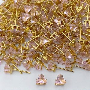 BRINCO NO BRUTO PRONTO PARA O BANHO(pote)- BRINCO DE PINO COM PEDRA DE ZIRCONIA DE 6MM TRIANGULO - PESO TOTAL 0,7GR - BRU25711
