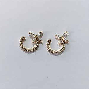 BRINCO FOLHEADO A OURO - BANHADO COM 5 MILÉSIMOS + VERNIZ DIAMOND - BRINCO DE PINO BASE FLOR COM ZIRCÔNIAS 23MM - OURO1443