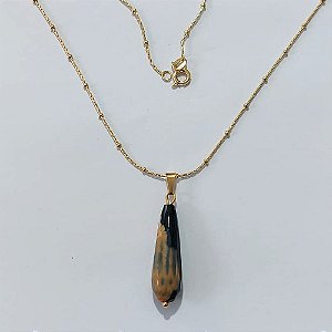 GARGANTILHA FOLHEADA A OURO - BANHADA COM 5 MILÉSIMOS + VERNIZ DIAMOND - GARGANTILHA COM CORRENTE 45CM E PINGENTE EM PEDRA NATURAL 30MM - OURO1451