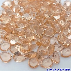 ACESSORIO NO BRUTO PRONTO PARA O BANHO(CX30) - (ZIRCONIA) "8X10MM" GOTA (PRIMEIRA LINHA)COMPOSIÇÃO 100% ZIRCONIA CRISTAL - BRU25887
