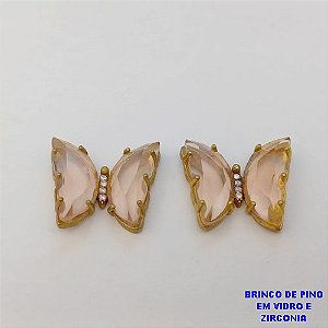 BRINCO NO BRUTO PRONTO PARA O BANHO(CX39)- BRINCO DE BORBOLETA DE VIDRO E ZIRCONIA /BRINCO DE PINO TAMAMANHO 18MM / PESO TOTAL 5,9GR - BRU25892