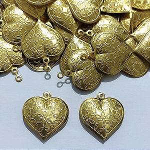 ACESSÓRIO NO BRUTO PRONTO PARA O BANHO - (399) CORAÇÃO DUPLO 7 FLORES 22X24MM - PESO 2,2GR - COMPOSIÇÃO 100% LATÃO - BRU27004