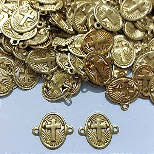 ACESSÓRIO NO BRUTO PRONTO PARA O BANHO - (3.1874A2) OVAL COM CRUCIFIXO COM DUAS ARGOLINHAS 12MM - PESO 0,5GR - COMPOSIÇÃO 100% LATÃO - BRU27017
