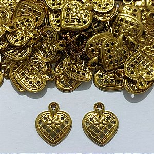 ACESSÓRIO NO BRUTO RONTO PARA O BANHO - (3086) CORAÇÃO COM FLOR 13MM - PESO 0,5GR - COMPOSIÇÃO 100% LATÃO - BRU27150