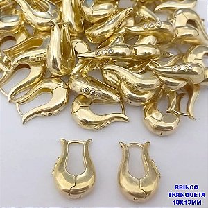BRINCO NO BRUTO PRONTO BANHO (CX190) - BRINCO NO BRUTO COM TREIS PEDRA DE ZIRCONIA(TAMANHO 18X12MM) - ARGOLINHA DE PRESSÃO (TRANQUETA) - PESO TOTAL 5.1GR - BRU26721