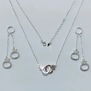 CONJUNTO FOLHEADO A PRATA COM 50 MILÉSIMOS +(CX190) VERNIZ DIAMOND -CONJUNTO CORRENTE CADEADO ALGEMA E BRINCO ARGOLA DE PRESSÃO COM PINGENTES DE ALGEMAS - PRA1164