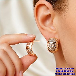 BRINCO NO BRUTO PRONTO BANHO (CX191) - BRINCO DE PINO CRAVEJADO EM MICRO ZIRCONIAS - TAMANHO 22X16MM)) - PESO TOTAL 7.5GR - BRU26743