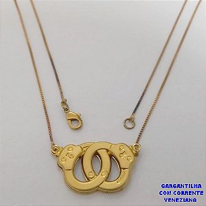GARGANTILHA NO BRUTO PRONTO PARA O BANHO -COM CORRENTE VENEZIANA DE 45CM -Algema Dupla Vaz 25mm (455)- PESO 4.4GR - BRU26785