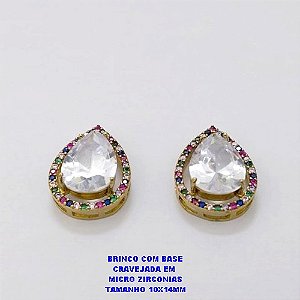BRINCO NO BRUTO PRONTO PARA O BANHO / BRINCO COM BASE EM ALTA FUSÃO CRAVEJADA EM MICRO ZIRCONIAS E ZIRCONIA 10X14MM )TAMANHO 10X14MM - PESO 4.8GR - BRU26787