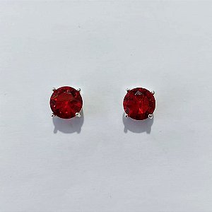 BRINCO FOLHEADO A PRATA COM 50 MILÉSIMOS + VERNIZ DIAMOND - BRINCOS DE PINO COM ZIRCÔNIAS REDONDA VERMELHA 10MM - PRA1178