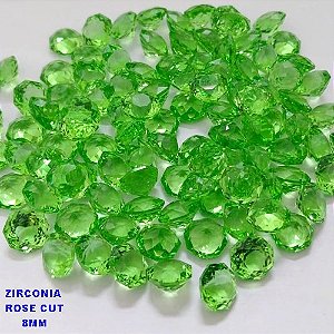 ACESSORIO NO BRUTO PRONTO PARA O BANHO(CX194) ZIRCONIA "( ROSE CUT )" TAMANHO 8MM - VENDIDA POR UNIDADE - PESO DA UNIDADE 0,03GR - BRU26923
