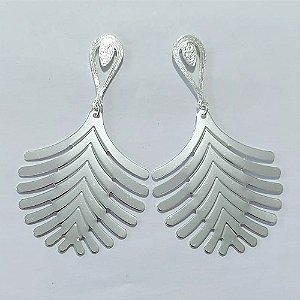 BRINCO FOLHEADO A PRATA COM 50 MILÉSIMOS + VERNIZ DIAMOND - BRINCO DE PINO E PINGENTE FOLHA VAZADA 41MM - PRA1211