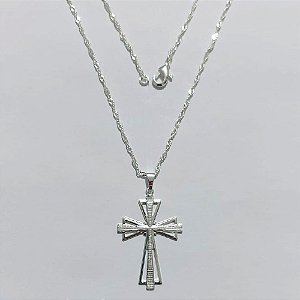 GARGANTILHA FOLHEADA A PRATA COM 50 MILÉSIMOS + VERNIZ DIAMOND - GARGANTILHA COM PINGENTE CRUCIFIXO 34MM PRA1231