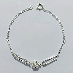 PULSEIRA FOLHEADA A PRATA COM 50 MILÉSIMOS + VERNIZ DIAMOND - PULSEIRA 19CM COM ESFERA E ELEMENTOS VAZADOS - PRA1259