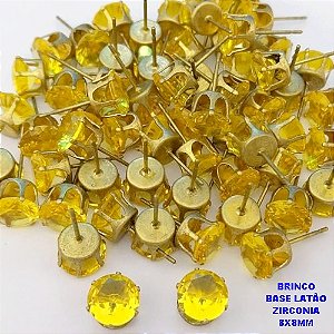 BRINCO NO BRUTO PRONTO PARA O BANHO (POTE)BRINCO COM BASE 100% LATÃO)TAMANHO 8X8MM / PESO DO PAR 1GR - BRU28093