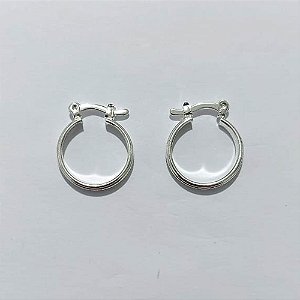 BRINCO FOLHEADO A PRATA COM 50 MILÉSIMOS + VERNIZ DIAMOND - BRINCO DE ARGOLA 17MM - PRA1280
