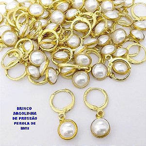 BRINCO NO BRUTO PRONTO PARA O BANHO(AV)(CX195 ) BRINCO ARGOLINHA DE PRESSÃO PINGENTE DE PEROLA EM REDONDA 8MM - PESO 1.6GR - BRU29076