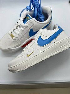 TÊNIS AIR FORCE BRANCO COM AZUL
