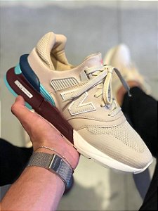 TÊNIS NEW BALLANCE 997 BEGE/MARROM