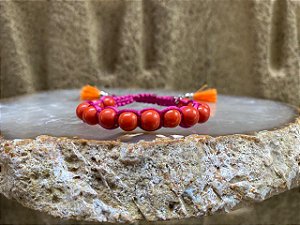 Pulseira Macramê Laranja com Fúcsia com Pingente Tassel