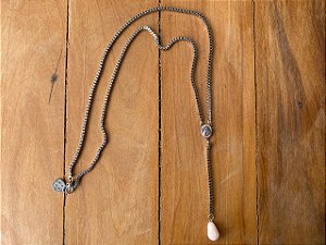 Colar Tercinho com Pingente Pedra Natural Off White