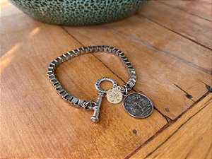 Pulseira Corrente Prateada com Pingente Signo Libra
