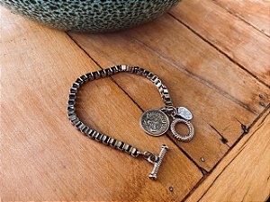 Pulseira Corrente Prateada com Pingente Signo Aquário