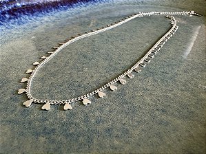 Colar Choker Mini Corações