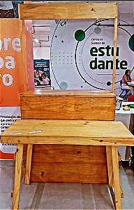 Aluguel de Kit Expositor com mesa e barraca de madeira