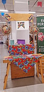 Aluguel de Barraca e Mesa com Decoração de São João